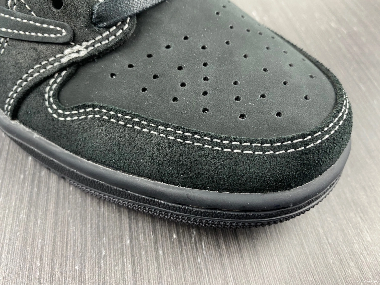 x ravis “Black  Air Phantom” Jordan Low 1 Scott DM7866-001 0921